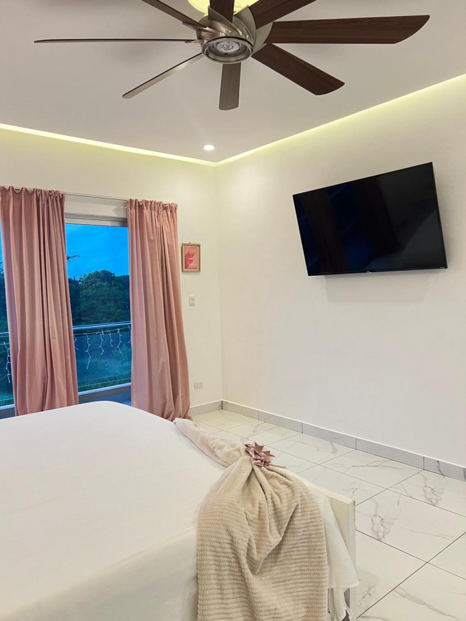 5 Star Villa Minutes From Airport And Beaches Sosua Ngoại thất bức ảnh